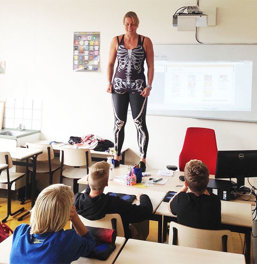 biology-teacher-spandex_med_hr-2