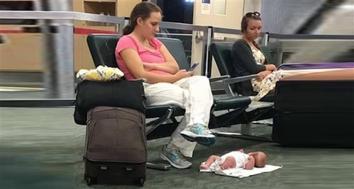 mom-shamed-in-airport-today-170928-tease 0 6616e270b5cb7fe1b1761a7b73cf9bdb.fit-560w
