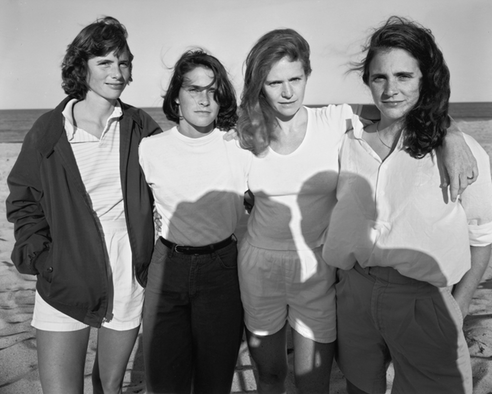 sisters_take_pictures_toget_med_hr-10
