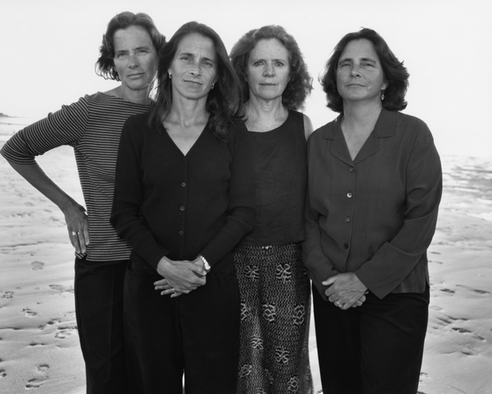 sisters_take_pictures_toget_med_hr-27