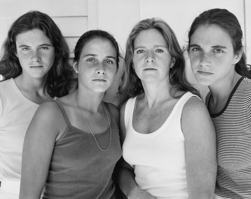 sisters_take_pictures_toget_med_hr-4